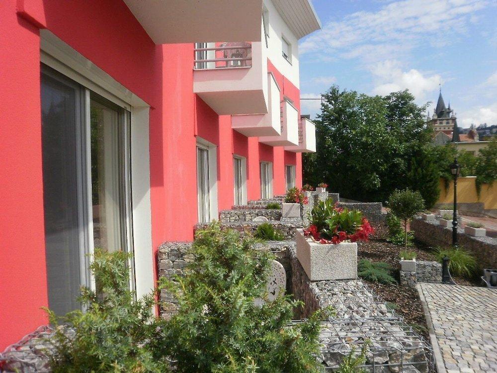 Parkhotel Brno Buitenkant foto