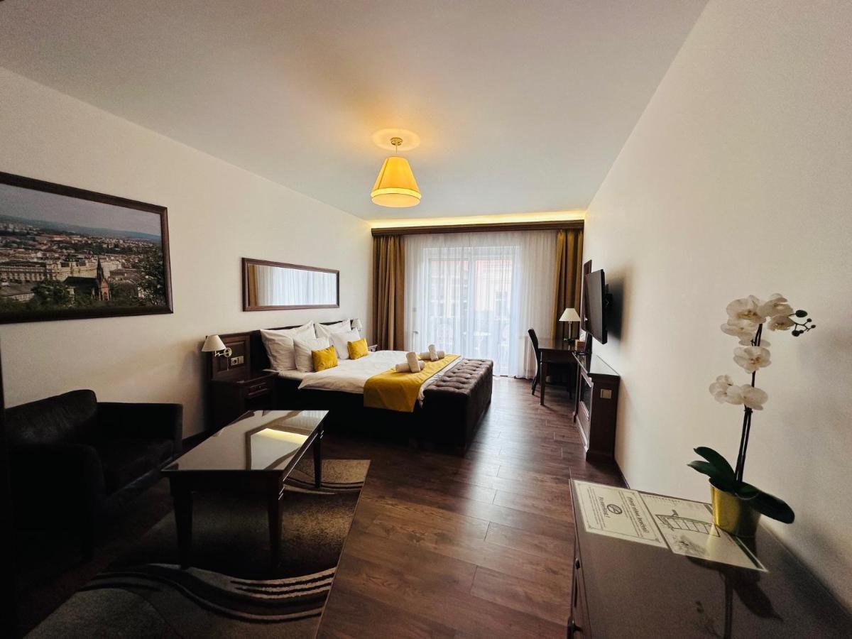 Parkhotel Brno Buitenkant foto
