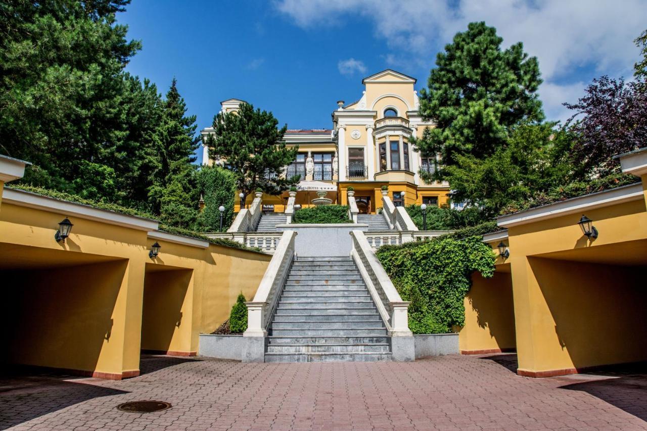 Parkhotel Brno Buitenkant foto