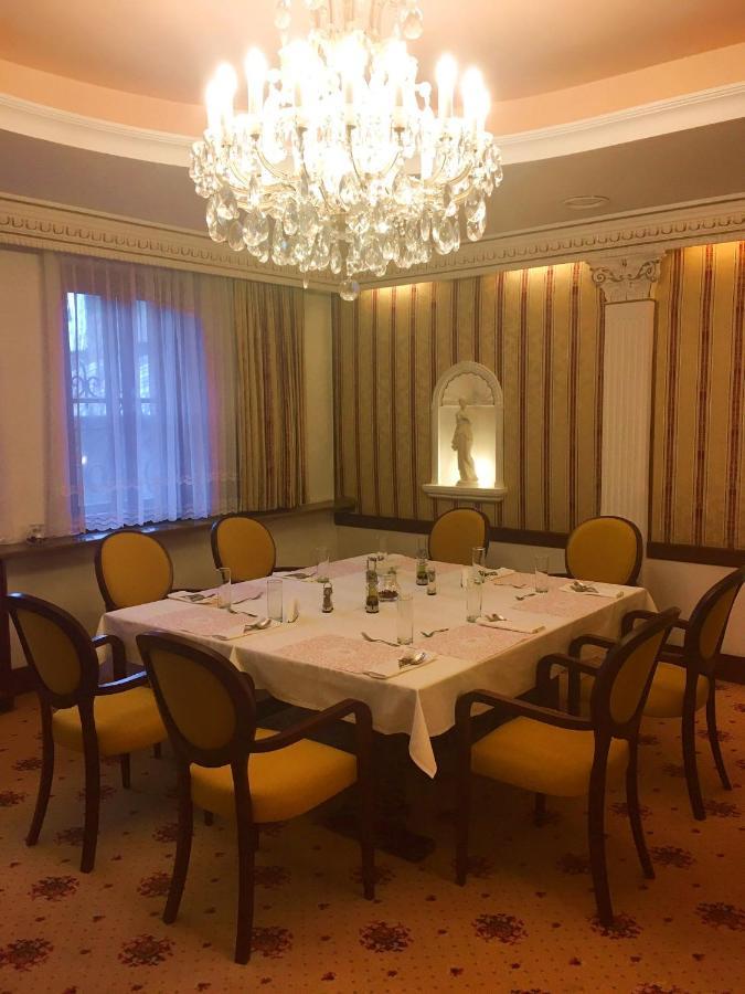 Parkhotel Brno Buitenkant foto